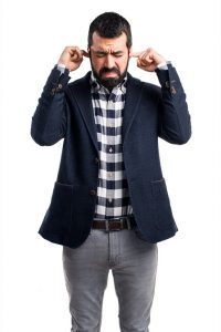 What causes Tinnitus?eviasis